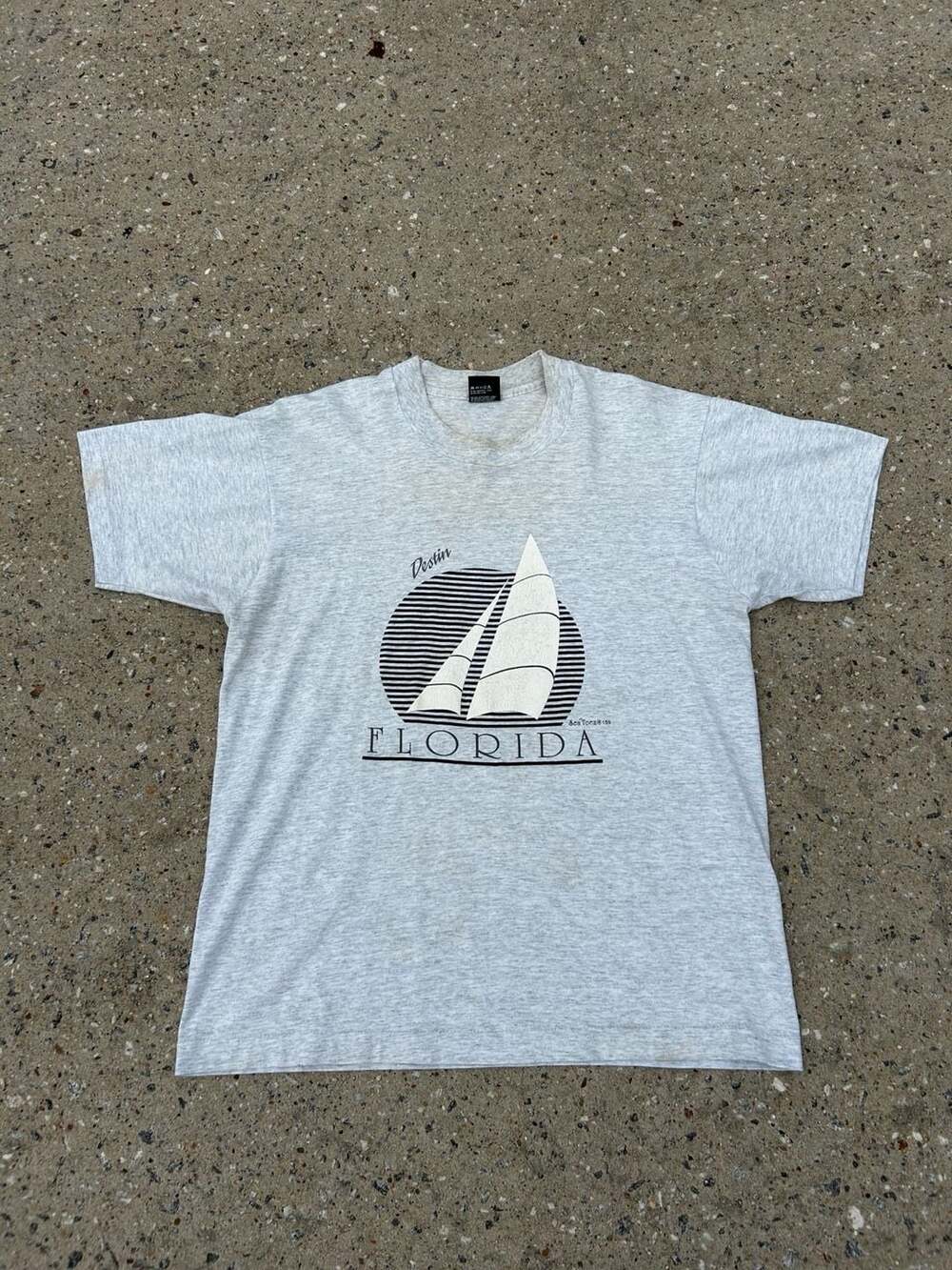 Vintage 90s Screen Stars Best Destin Florida Sailboat T-Shirt Size Large